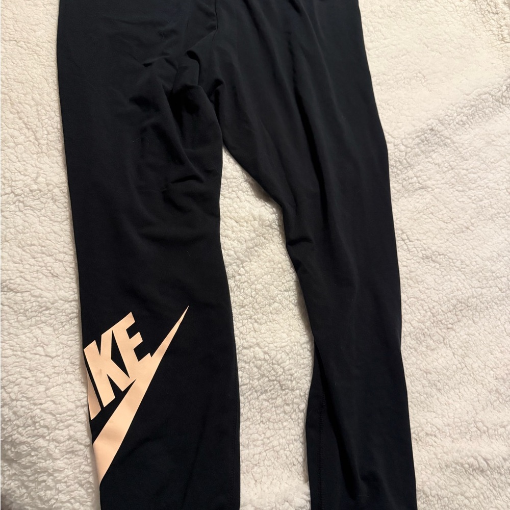 Nike Black Leggings Stretchy Athletic Wear
